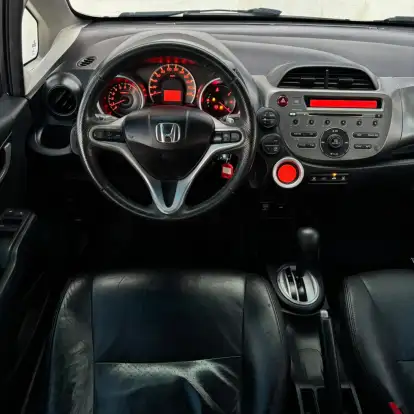 HONDA-FIT-2014