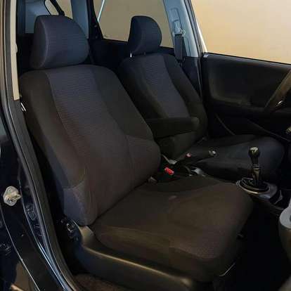 HONDA-FIT-2009