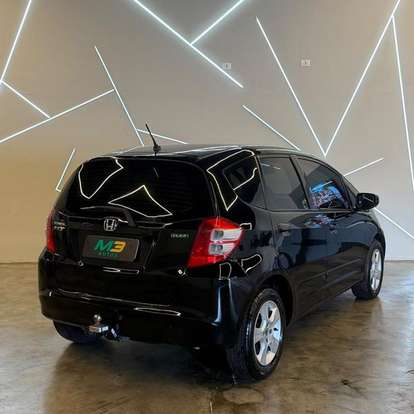 HONDA-FIT-2009
