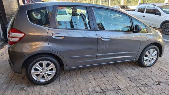 HONDA-FIT-1.4 LX 16V FLEX 4P MANUAL HONDA-FIT-2012