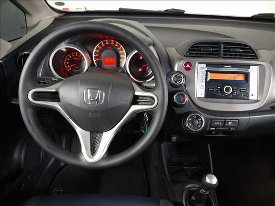 HONDA-FIT-1.4 LX 16V FLEX 4P MANUAL HONDA-FIT-2013