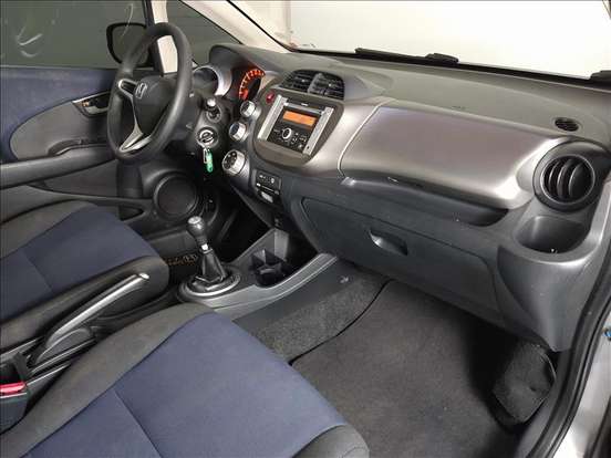 HONDA-FIT-1.4 LX 16V FLEX 4P MANUAL HONDA-FIT-2013