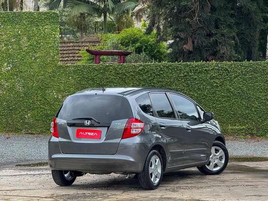 HONDA-FIT-1.4 LX 16V FLEX 4P MANUAL HONDA-FIT-2009