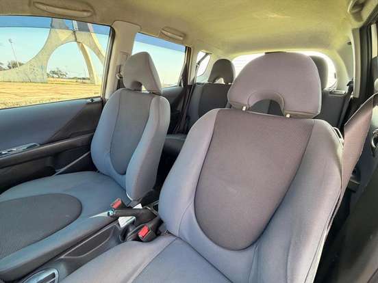 HONDA-FIT-1.4 LXL 16V FLEX 4P AUTOMÁTICO HONDA-FIT-2005