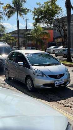 HONDA-FIT-2010