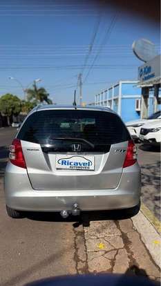 HONDA-FIT-2010