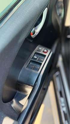 HONDA-FIT-2010