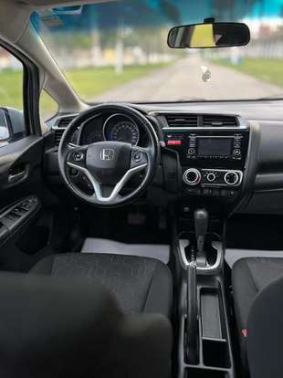 HONDA-FIT-2016