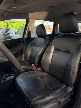 HONDA-FIT-2014