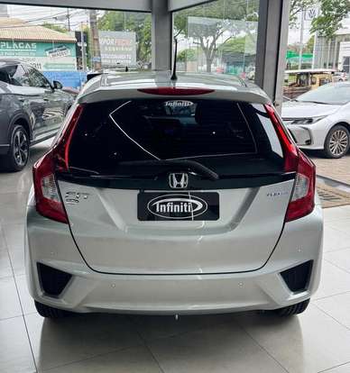 HONDA-FIT-2015
