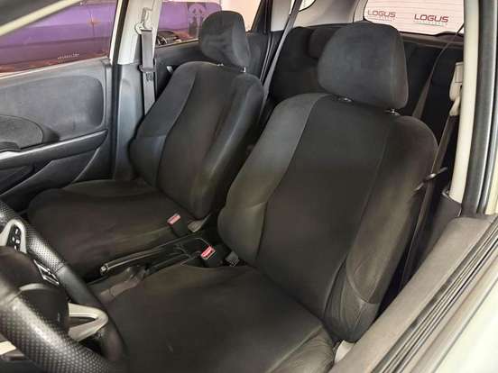 HONDA-FIT-1.5 EX 16V FLEX 4P MANUAL HONDA-FIT-2011