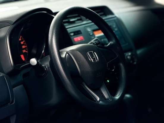 HONDA-FIT-2014