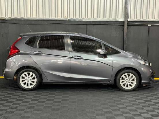 HONDA-FIT-1.5 LX 16V FLEX 4P AUTOMÁTICO HONDA-FIT-2017