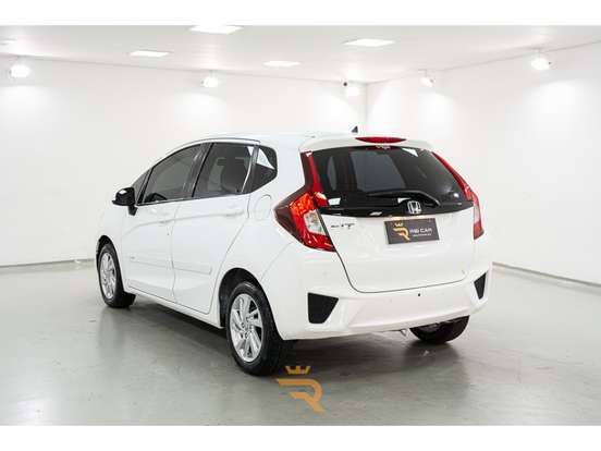 HONDA-FIT-2016