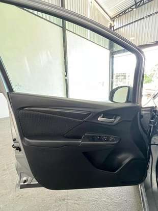 HONDA-FIT-2020