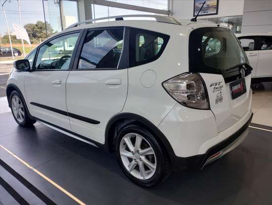 HONDA-FIT-1.5 TWIST 16V FLEX 4P AUTOMÁTICO HONDA-FIT-2013