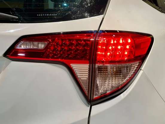 HONDA-HR-V-2015