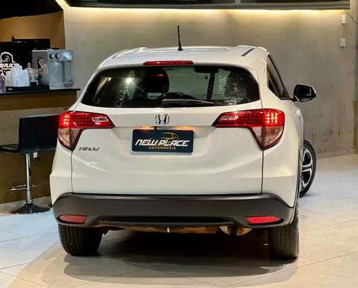 HONDA-HR-V-2015