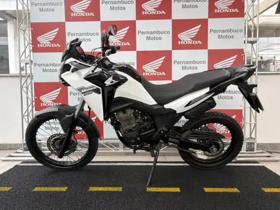 HONDA-XRE 300 SAHARA-2024