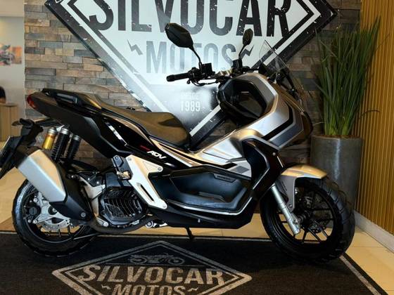 HONDA ADV 