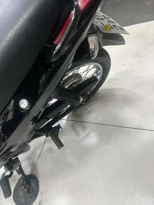 HONDA-BIZ 125 ES-2011