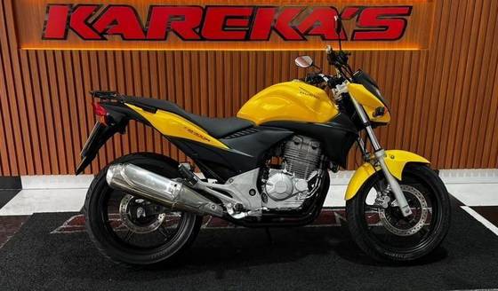 HONDA CB 300R 