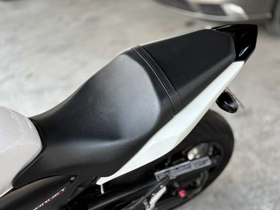 HONDA-CB 600F HORNET-2013