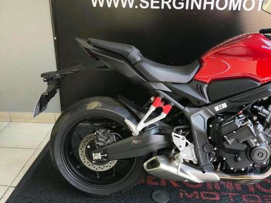 HONDA-CB 650 R ABS HONDA-CB 650 R ABS-2025