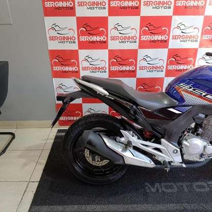 HONDA-CB TWISTER-2022