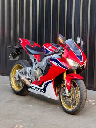 HONDA CBR 1000RR FIREBLADE 