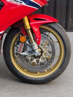 HONDA-CBR 1000RR FIREBLADE-2017