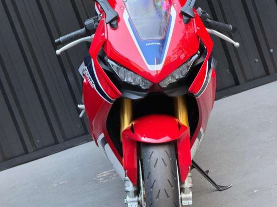 HONDA-CBR 1000RR FIREBLADE HONDA-CBR 1000RR FIREBLADE-2017