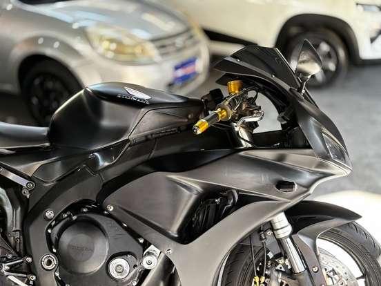 HONDA-CBR 1000RR FIREBLADE HONDA-CBR 1000RR FIREBLADE-2007