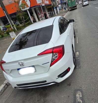 HONDA-CIVIC-2021