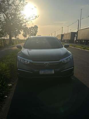 HONDA-CIVIC-2021