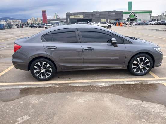 HONDA-CIVIC-2015