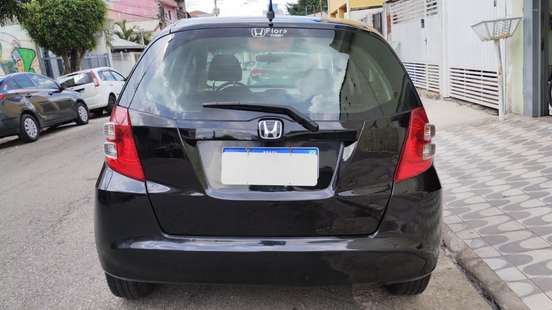 HONDA-FIT-2009