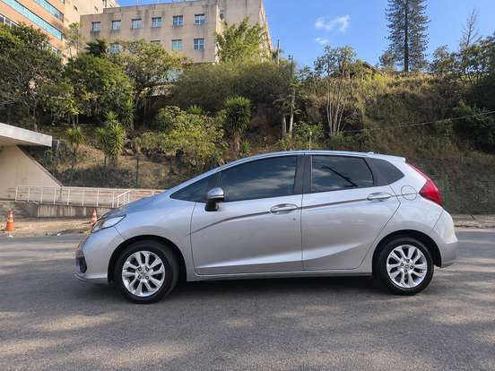 HONDA-FIT-1.5 LX 16V FLEX 4P AUTOMÁTICO HONDA-FIT-2017