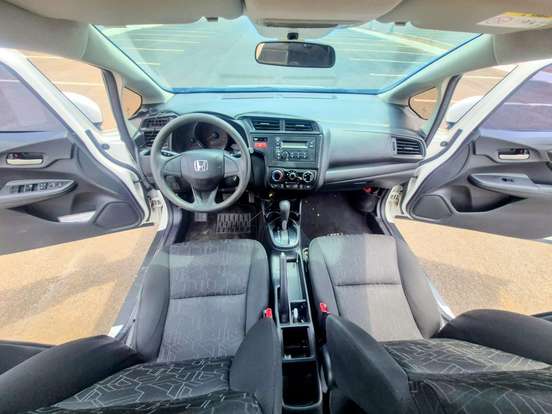 HONDA-FIT-2015