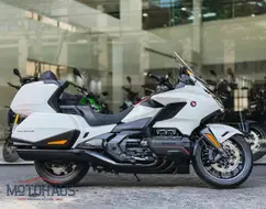 HONDA GL 1800 GOLD WING TOUR HONDA GL 1800 GOLD WING TOUR