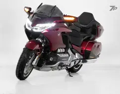 HONDA GL 1800 GOLD WING TOUR HONDA GL 1800 GOLD WING TOUR
