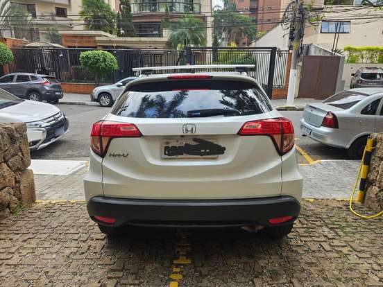 HONDA-HR-V-1.8 16V FLEX EX 4P AUTOMÁTICO HONDA-HR-V-2017