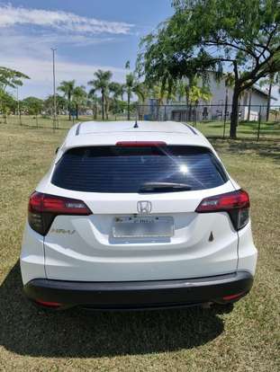 HONDA-HR-V-2019