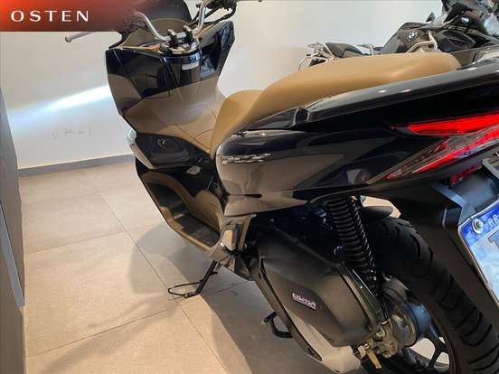 HONDA-PCX 160 DLX-2025