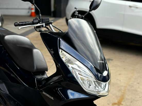 HONDA-PCX-2017