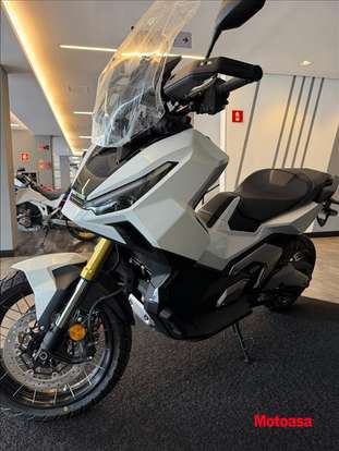 HONDA-X-ADV-2025