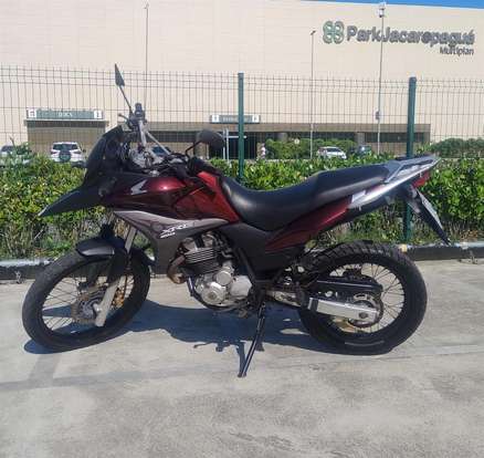 HONDA-XRE 300 HONDA-XRE 300-2011