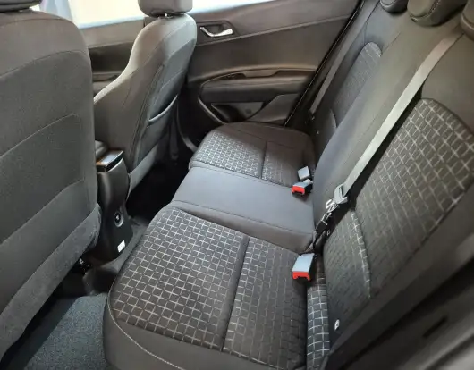 HYUNDAI-HB20-2023