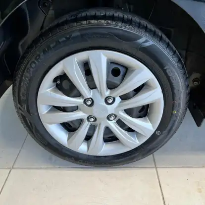 HYUNDAI-HB20-2019