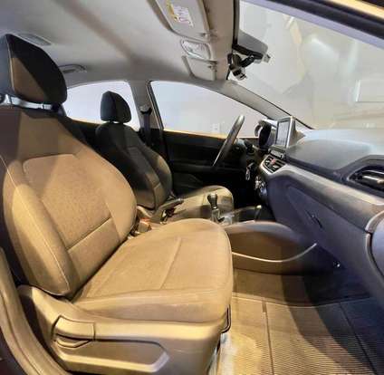 HYUNDAI-HB20-2025